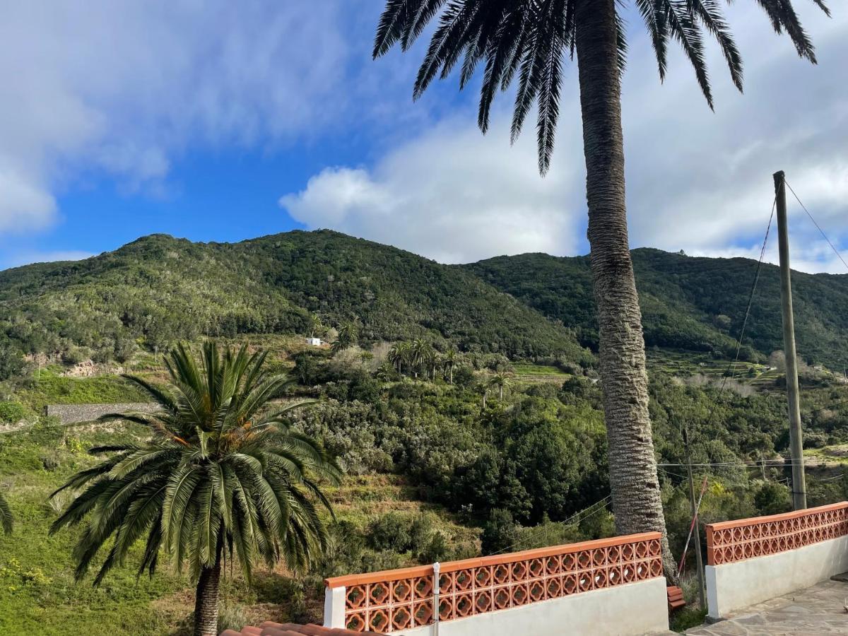 Holiday House Cruz De Tierno Agulo Екстер'єр фото