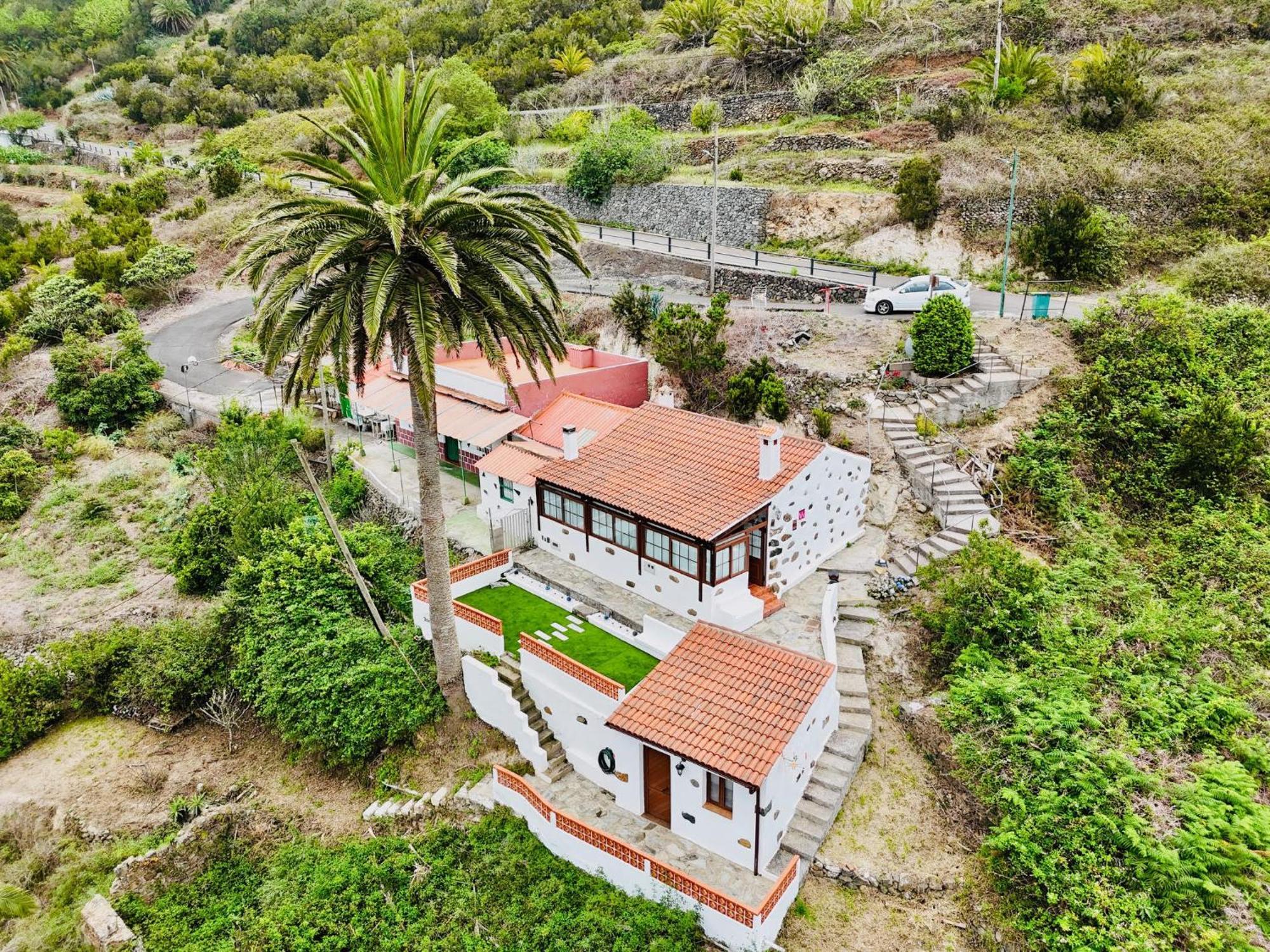 Holiday House Cruz De Tierno Agulo Екстер'єр фото