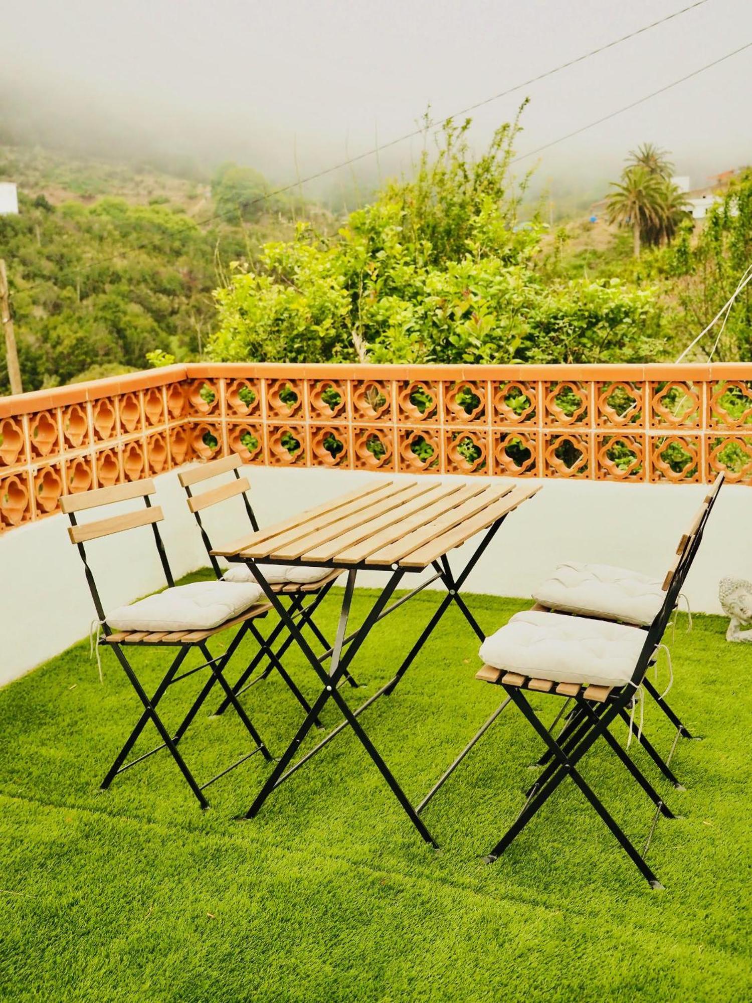 Holiday House Cruz De Tierno Agulo Екстер'єр фото